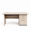 Bureau en bois clair avec tiroirs et dimensions 150 x 75 x 75cm